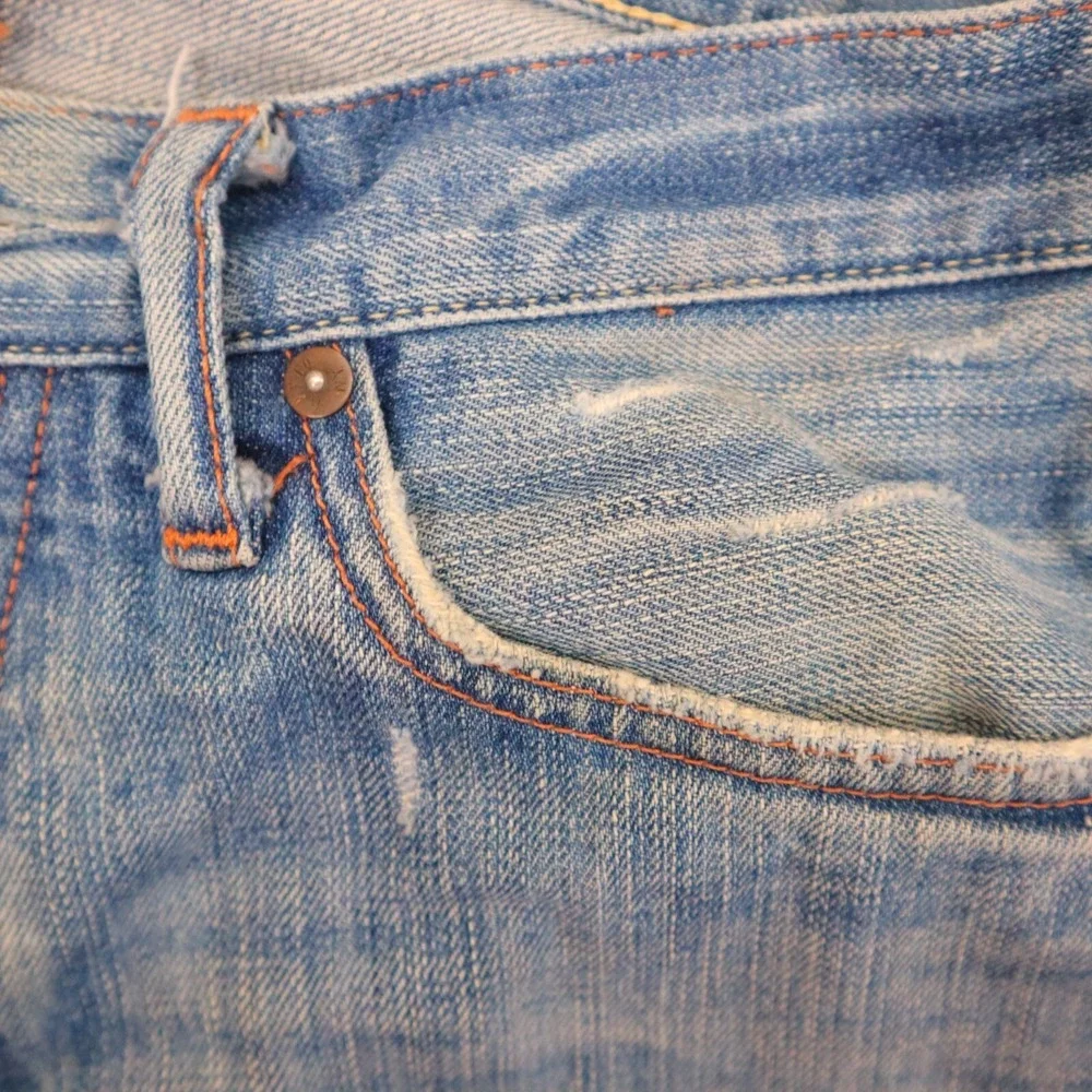 Abercrombie & Fitch elevate your